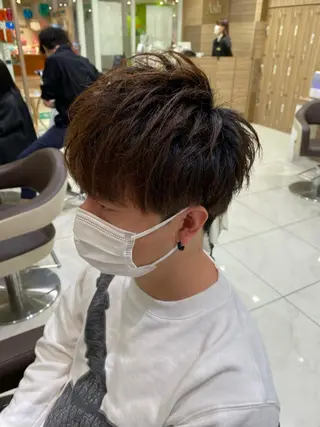 ショート パーマ メンズ 渡邉 理央のヘアスタイル