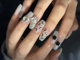 ネイル ✴︎ Delightのネイルデザイン