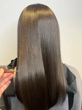 ロング カラー よしだ しおりのヘアスタイル