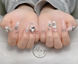 ロング カラー ニュ クインのネイルデザイン