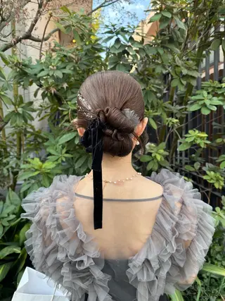 セミロング ヘアアレンジ 🎗️【ヘアセット 美眉】吉川玲🎗️のヘアスタイル