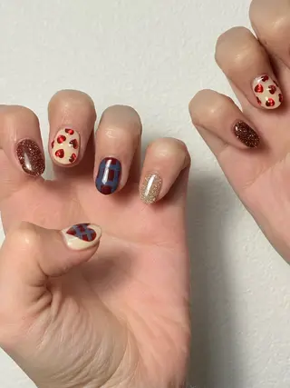 ネイル she saw me / shokoのネイルデザイン