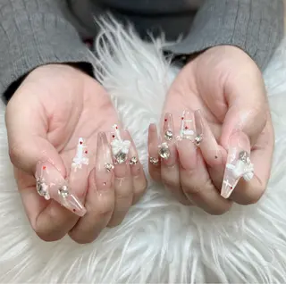 ネイル anh nail anne🤍のネイルデザイン