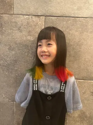 セミロング カラー darfruto所属・ひな カットモデル募集中✨のヘアスタイル