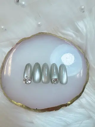 ネイル クイーンズネイル銀座所属・Queeens nailのネイルデザイン