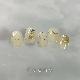 ネイル 中西 心純愛のネイルデザイン