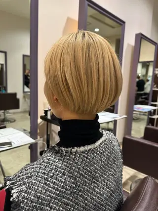 ショート シャンプーボーイセントラル所属・ミウラフウキ 髪質改善のヘアスタイル