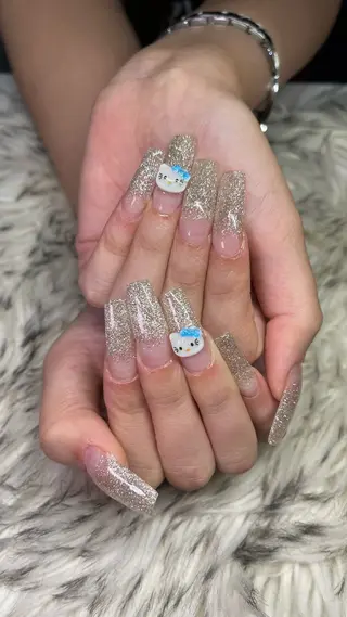 ネイル NAIL FOCUS Lisaのネイルデザイン