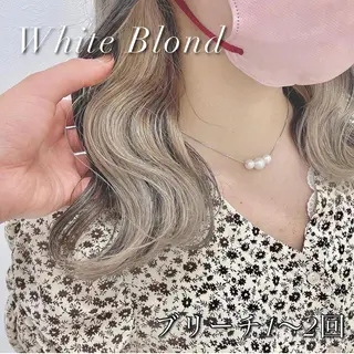 カラー 韓国スタイル🇰🇷 トレンドレイヤー🪡のヘアスタイル