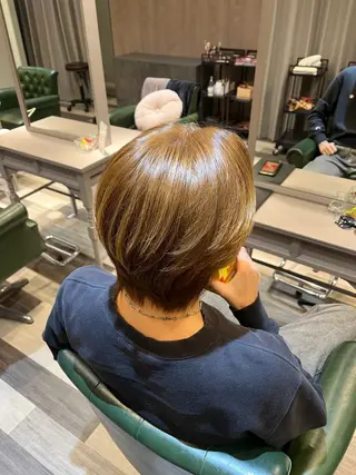 カラー メンズ 古澤 あかねのヘアスタイル