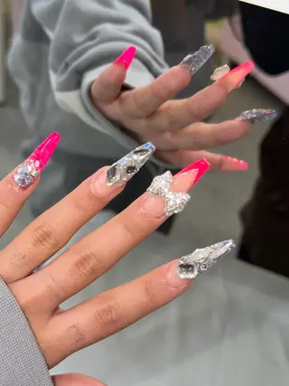 ネイル elfia nailstudio所属・tamaki araiのネイルデザイン