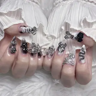 ネイル 🩵Yun nail Salon 🩵のネイルデザイン