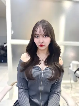 ロング レイヤーカット/ 顔まわり/アオイのヘアスタイル