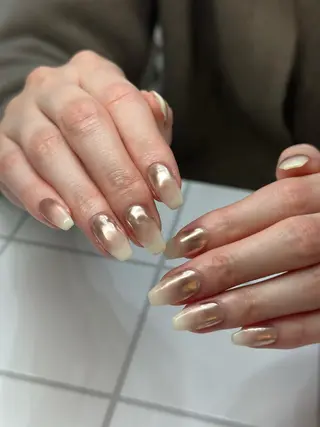 ネイル Elegancia. Hiromiのネイルデザイン