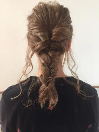 ヘアアレンジ 齋藤 咲のヘアスタイル