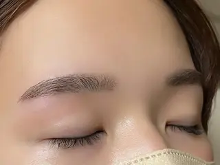 アイブロウ laboT satsukiのマツエク・マツパデザイン