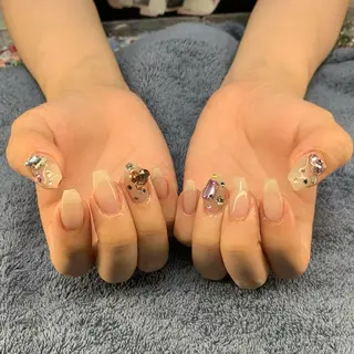 ネイル MHR nailのネイルデザイン