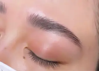 アイブロウ eyelist🌿 Kobayashiのマツエク・マツパデザイン