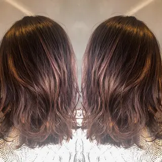 ミディアム カラー 長谷川 沙紀のヘアスタイル