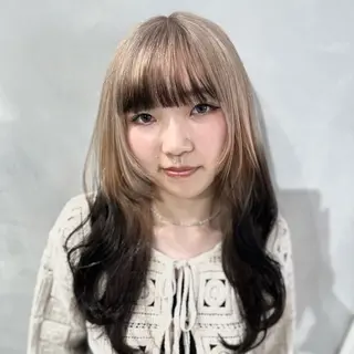 カラー デザインカラー/パー マ🦖外岡咲希🦖のヘアスタイル