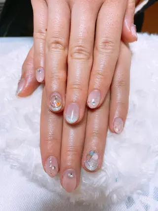 ネイル The Best Beauty受付担当のヘアスタイル