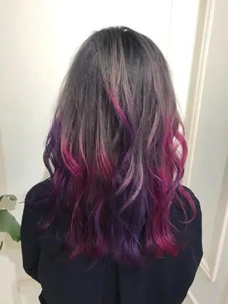 セミロング カラー PLUSISM Velen所属・Kanari Ryuのヘアスタイル