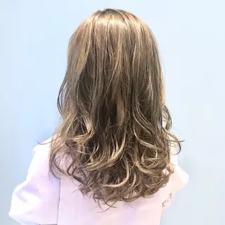 セミロング カラー 🌈ぷる艶カラー🌈 髪質改善👑柳沼尚貴のヘアスタイル