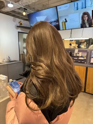 ロング SEAM所属・詩音 ／札幌美容師のヘアスタイル