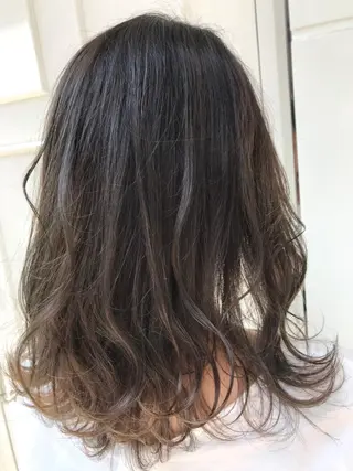 ミディアム カラー 🫟Blanco🫟 Color&Careのヘアスタイル