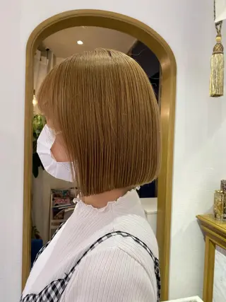 ミディアム カラー レイヤーと顔まわり 大好き❣️関口拓馬のヘアスタイル