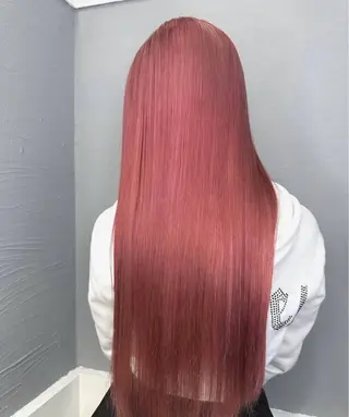 ロング カラー GiseL アンリのヘアスタイル