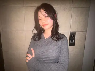 ロング カラー ✨艶カラー✨ Miu【八王子】のヘアスタイル