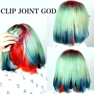 ショート カラー 秋葉 洸平のヘアスタイル