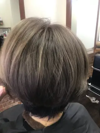ショート カラー 桧山 真のヘアスタイル