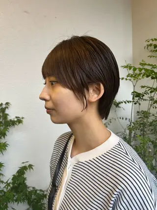 ショート 艶カラー/レイヤー Mio🌸のヘアスタイル