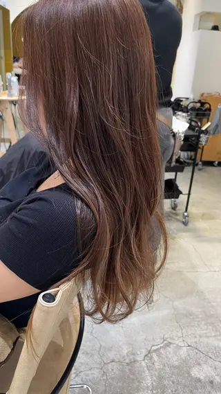 ロング en't所属・佐藤　ひなの ／艶髪のヘアスタイル