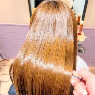 セミロング 髪質改善✨石塚 真梨奈のヘアスタイル