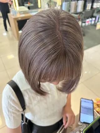 カラー ブリーチカラー/ベー ジュ/Hono🦖のヘアスタイル