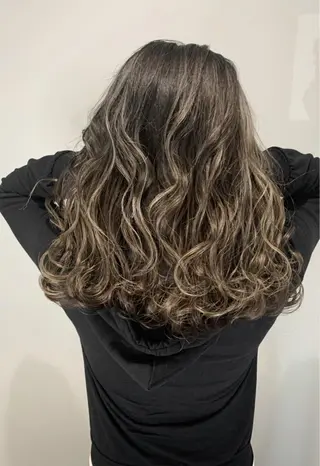 カラー APSEE メンズカラー特化のヘアスタイル