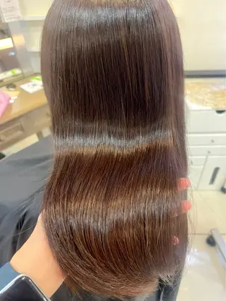 カラー 羽エクステ🩷 🤍まき🤍のヘアスタイル