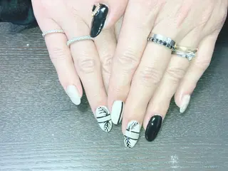 ネイル 高山 歩美のネイルデザイン