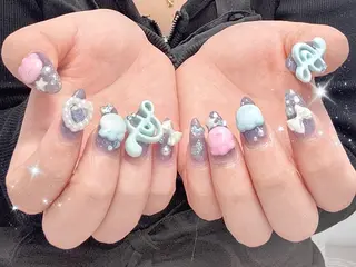 ミディアム Lili Nail Studio西荻窪店のネイルデザイン