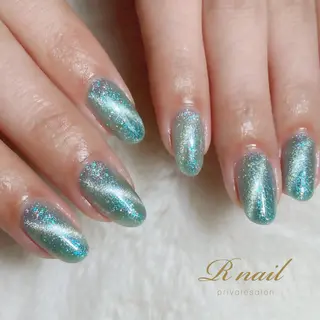ネイル R nailのネイルデザイン