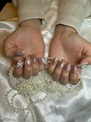 ネイル 濱岡 咲のネイルデザイン