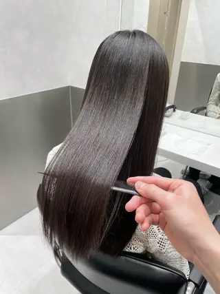 ロング 美髪職人あお🦕 髪質改善｜原宿のヘアスタイル