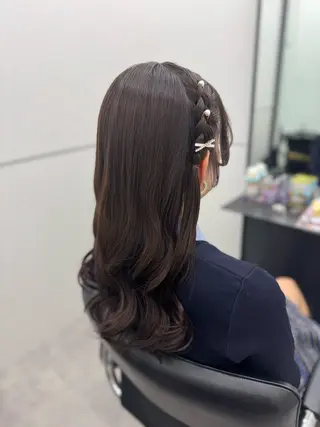セミロング ヘアアレンジ GO TODAY シェアサロン 銀座Arc店所属・デジタルパーマ🫧 韓国風ヘア🫧サクラのヘアスタイル