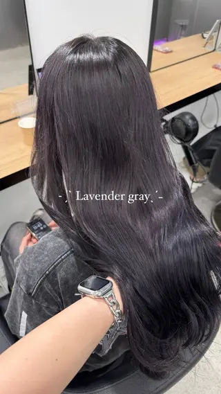 ロング カラー 暗髪🩶ラベンダー/ ブルー/ユウナ🤍のヘアスタイル