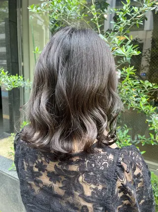 ミディアム カラー えんぐちとも／透明感 カラー／博多ボブのヘアスタイル