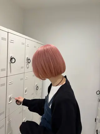ショート カラー ハイトーン 横浜💞ミオのヘアスタイル