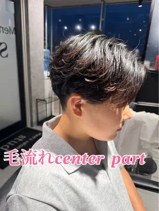 ミディアム 川畑 大地/波巻きパーマのヘアスタイル